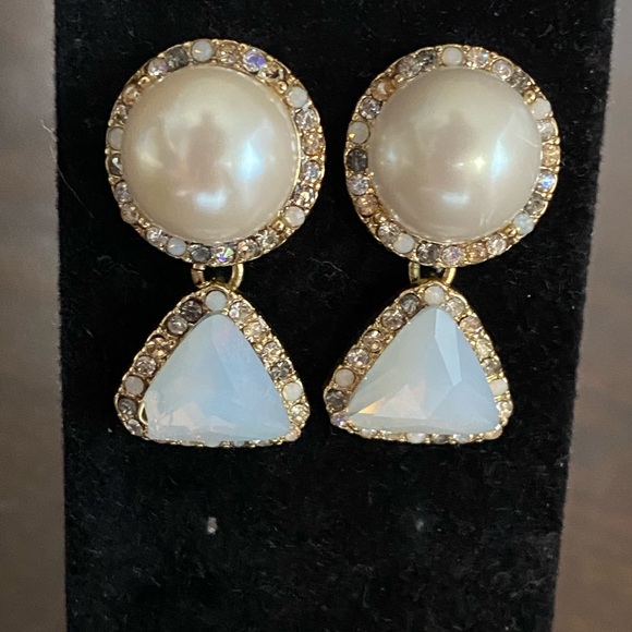 Baublebar (1) NWT STUD PEARL EARRINGS - Picture 5 of 8